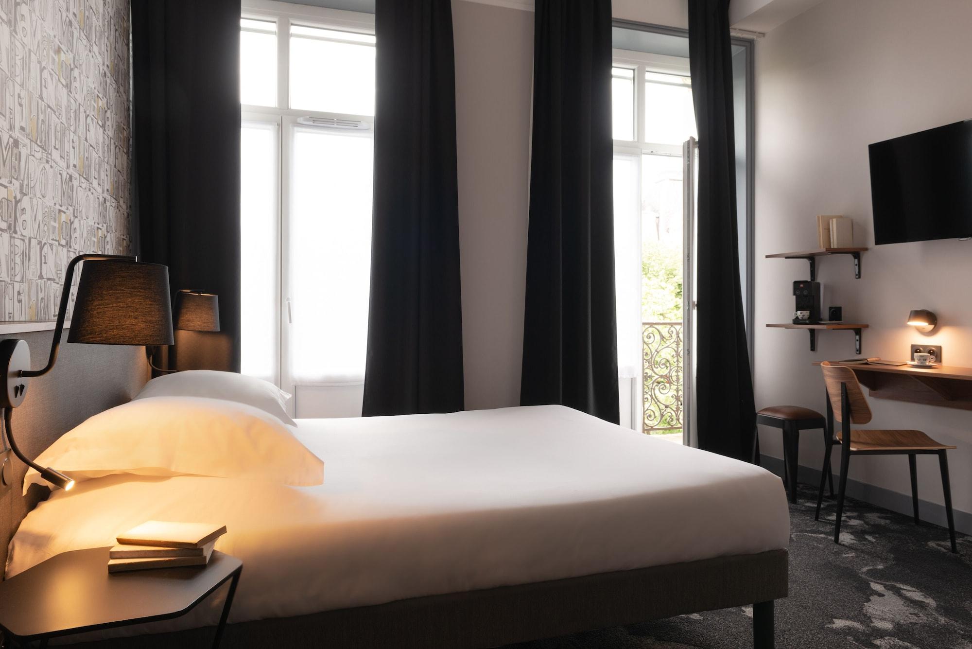Hotel Bristol Reims Esterno foto