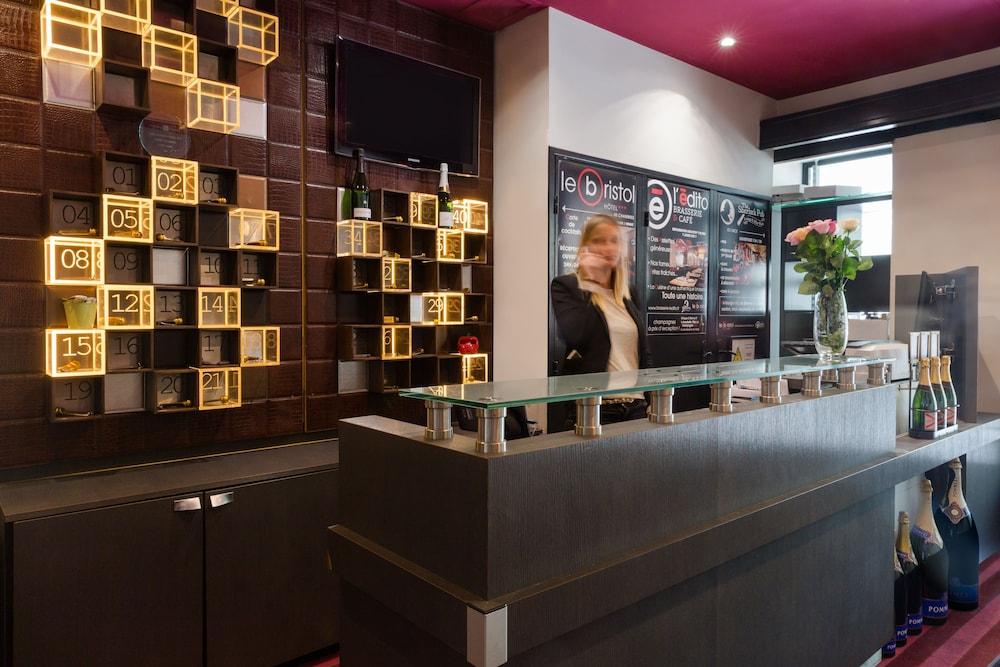 Hotel Bristol Reims Esterno foto